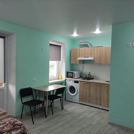 Квартира Студіо Біля Автовокзалу Krementsjoek Buitenkant foto